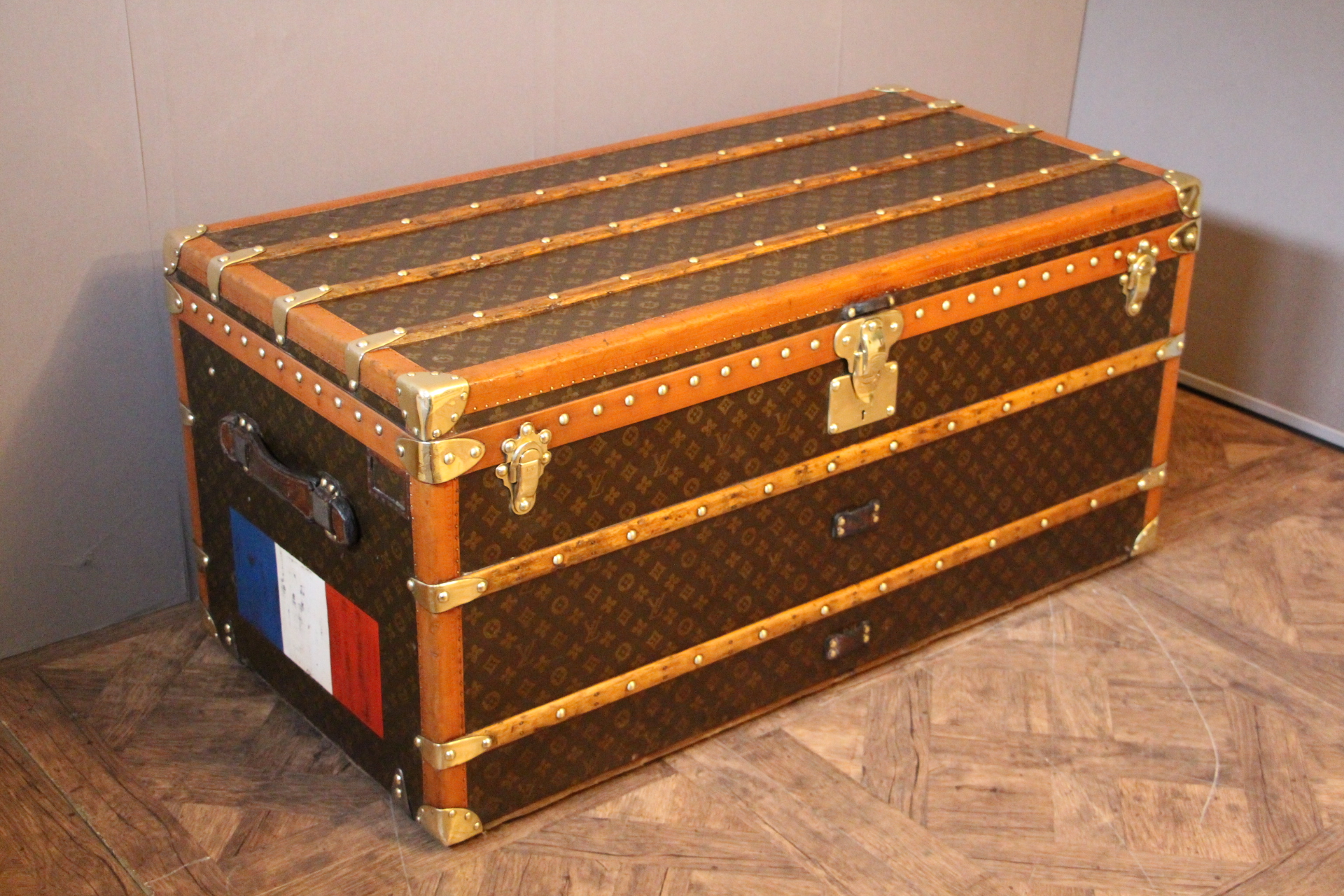Guess how much a Louis Vuitton Malle Courrier Trunk 110 cost thirty ye