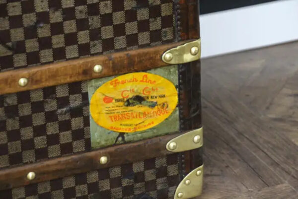 Malle Louis Vuitton courrier à damiers