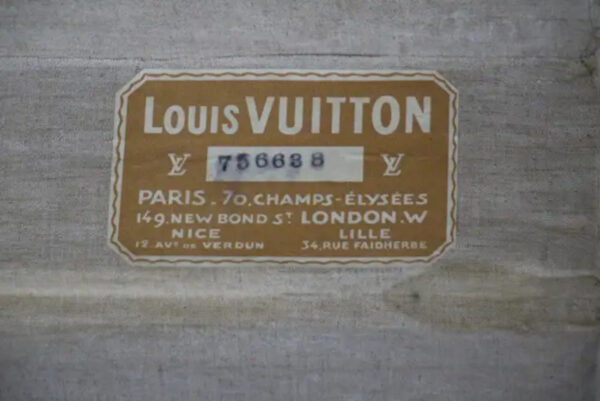 Malle Louis Vuitton courrier