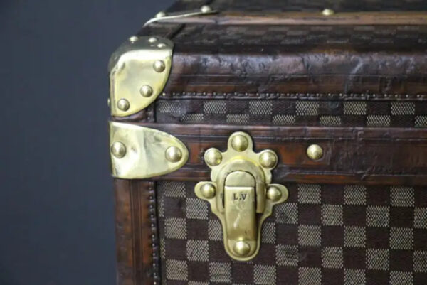 Malle Louis Vuitton courrier à damiers