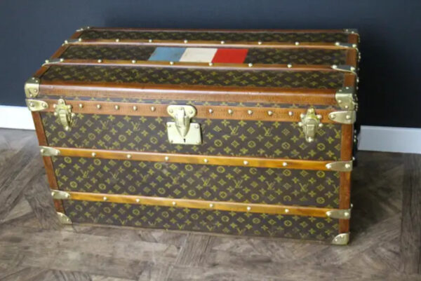 malle Louis Vuitton ancienne