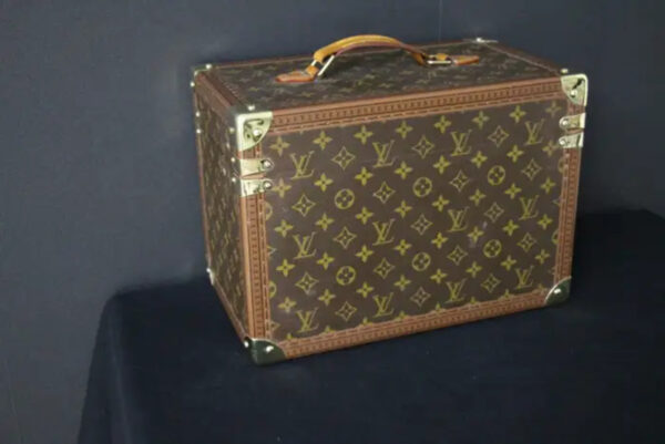 Vanity case Louis Vuitton en toile monogramme