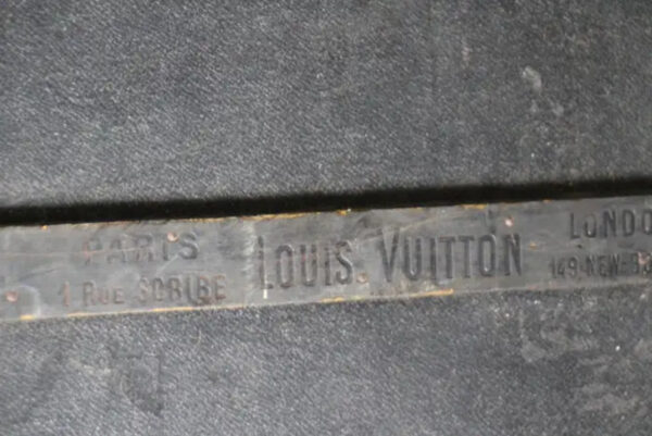 Malle Louis Vuitton noire