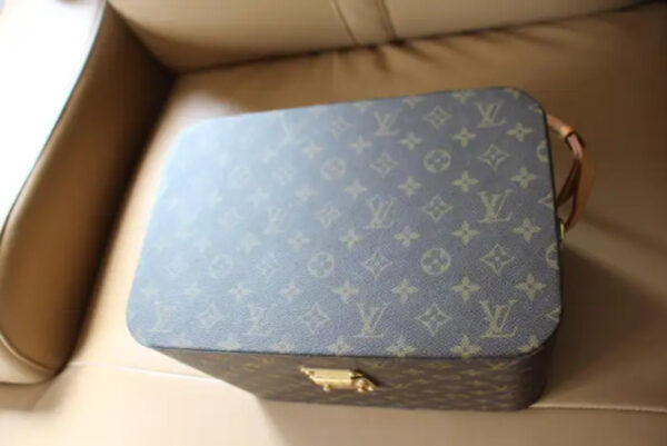 Vanity case Louis Vuitton authentique