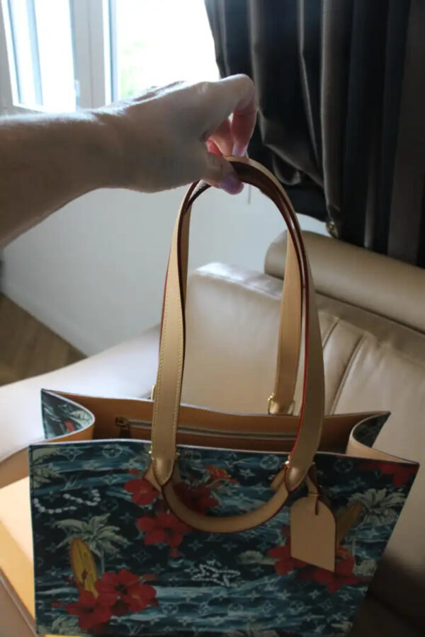 Sac Plat Louis Vuitton édition limitée