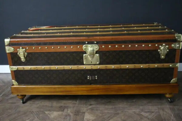 Rare malle de voyage Louis Vuitton