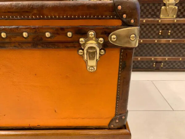 rare malle Louis Vuitton orange