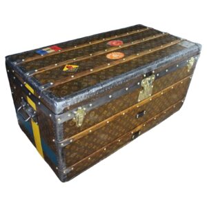 Malle Vuitton courrier 100 cm en toile tissée